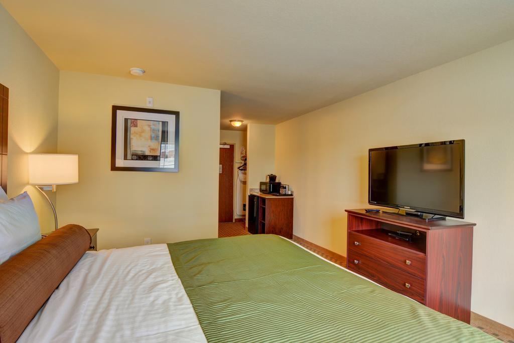 Cobblestone Hotel & Suites - Punxsutawney المظهر الخارجي الصورة