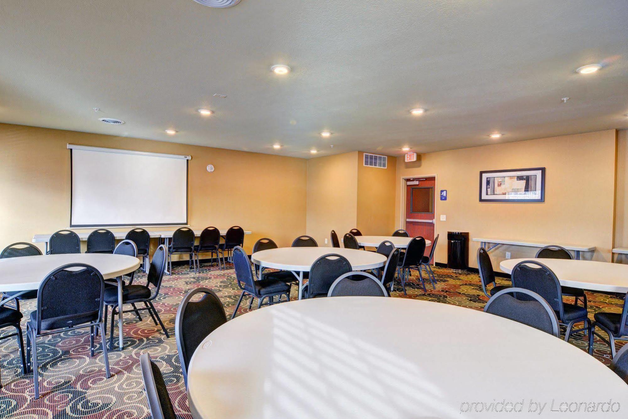 Cobblestone Hotel & Suites - Punxsutawney المظهر الخارجي الصورة